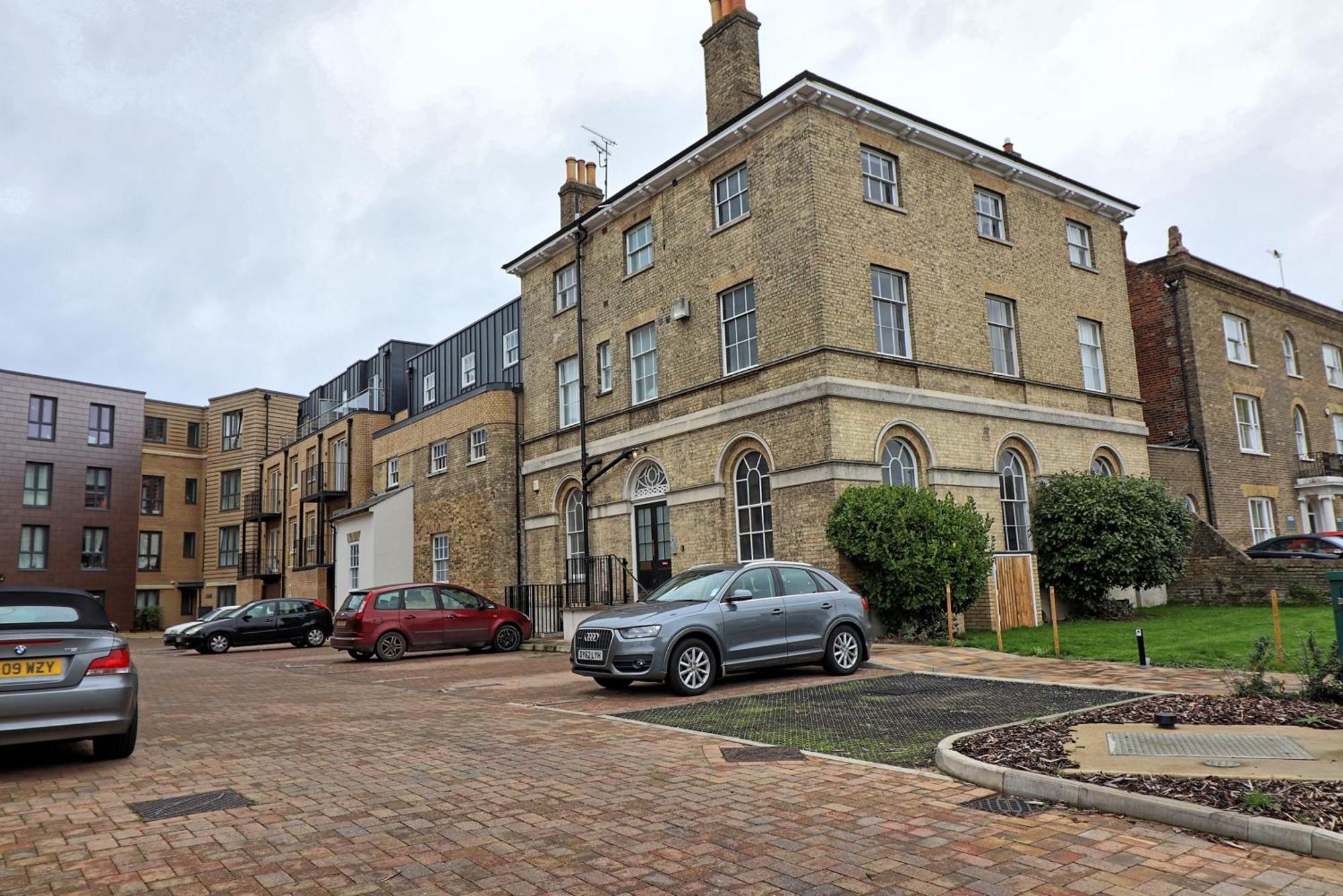Chelmsford City Central Ground Floor Apartment Next To Town Centre מראה חיצוני תמונה